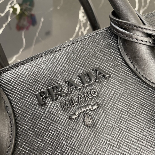 Pra*a saffiano leather Pra*a monochrome bag