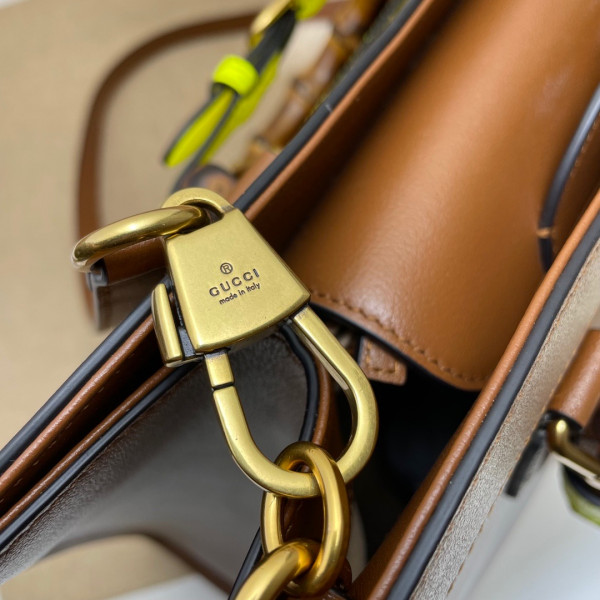 G*u*i diana medium tote bag