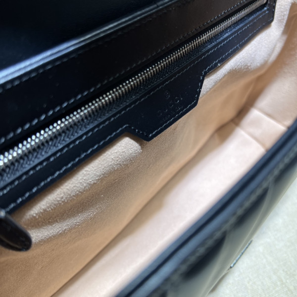 G*u*i gg marmont 31cm