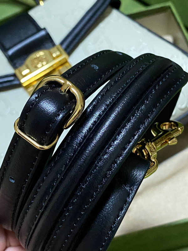 G*u*i small gg top handle bag