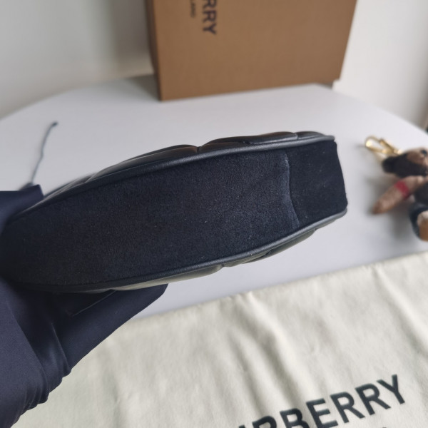 B**rry olympia pouch