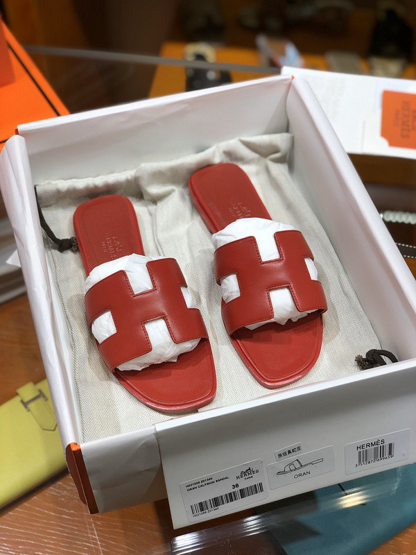H**mes sandal