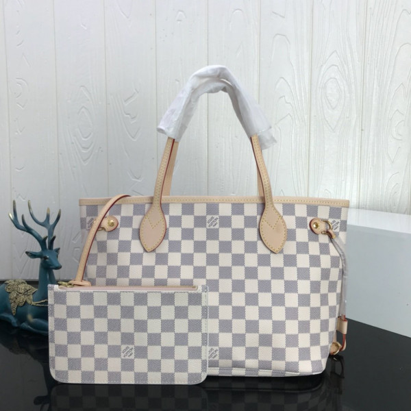 l0*is V*t0n neverfull pm