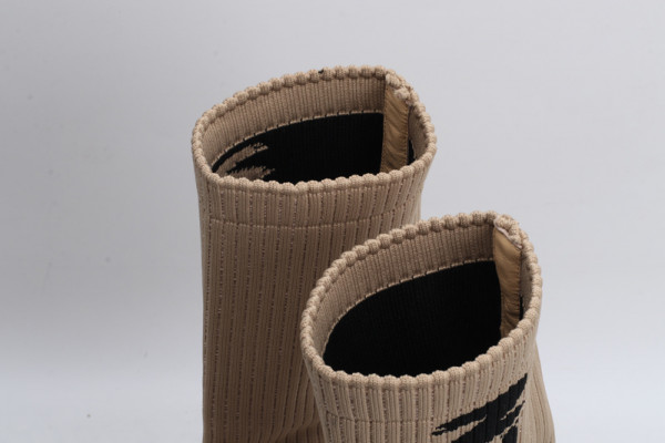 ale*d*r M*Q*en graffiti knit tread slick boot