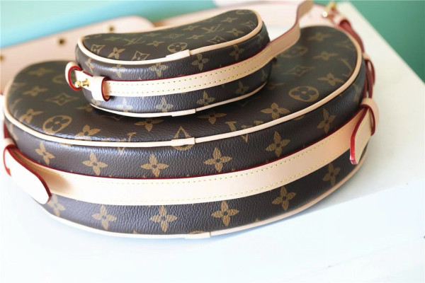 l0*is V*t0n croissant mm