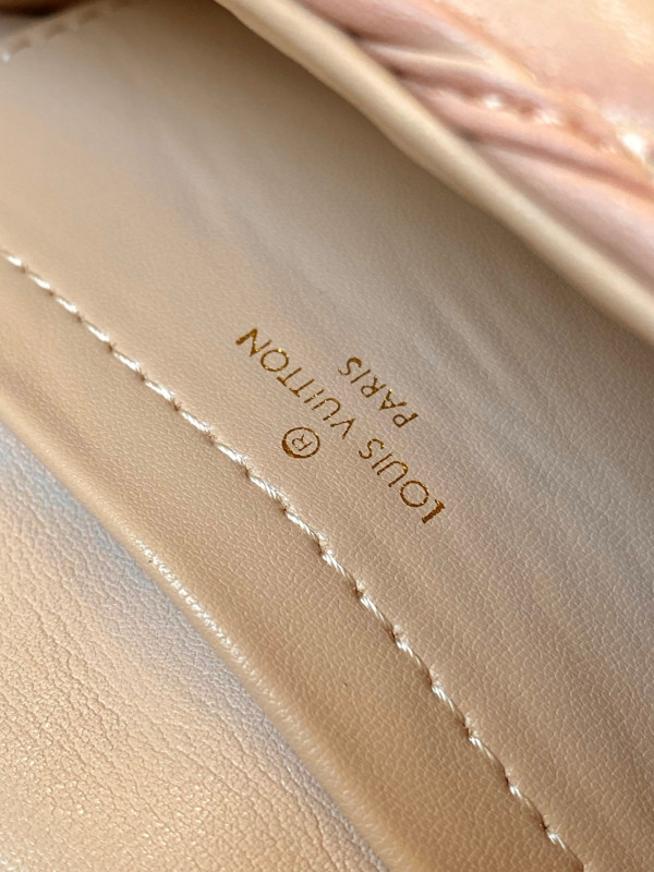 l0*is V*t0n pico go-14-15*10*6.5cm