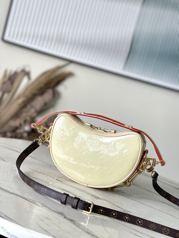 l0*is V*t0n croissant pm