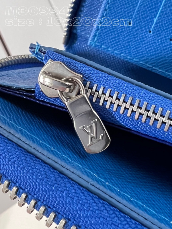 l0*is V*t0n zippy wallet-10*20*2 cm