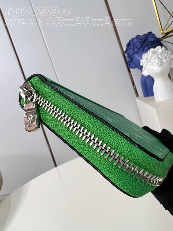 l0*is V*t0n zippy wallet-10*20*2 cm