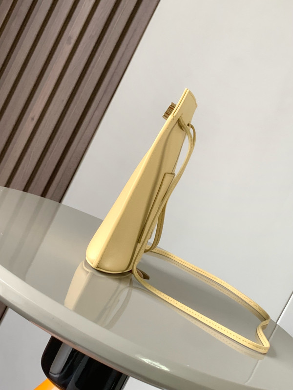 Lowee dice pocket-20.5*13*4.5CM