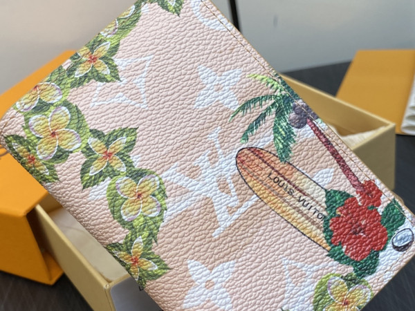 l0*is V*t0n pocket organizer-7.5*11.1*1 cm