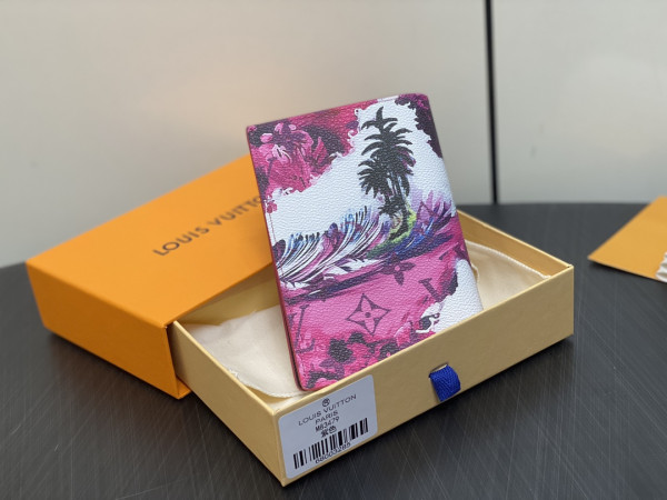 l0*is V*t0n passport cover-10*14*2.5cm