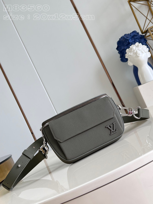 l0*is V*t0n pilot wearable wallet-20*12*5.5cm