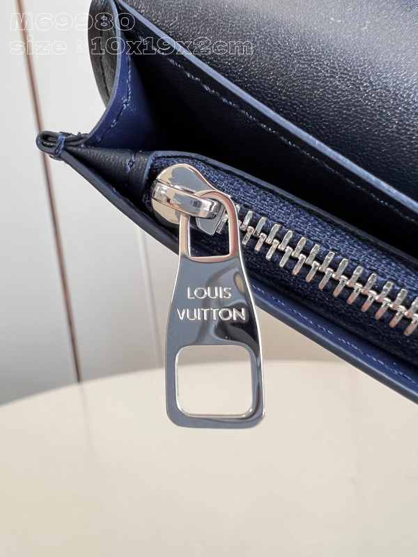 l0*is V*t0n brazza wallet-10*19*2cm