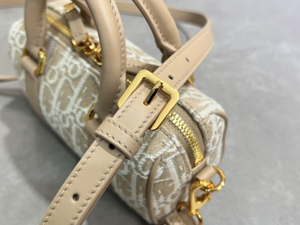 Diro Groove 17 Nano Bag