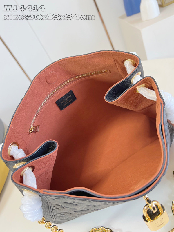 l0*is V*t0n anytime pm - 20*13*34cm